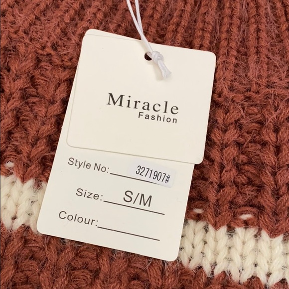 Sweater - Picture 2 of 6